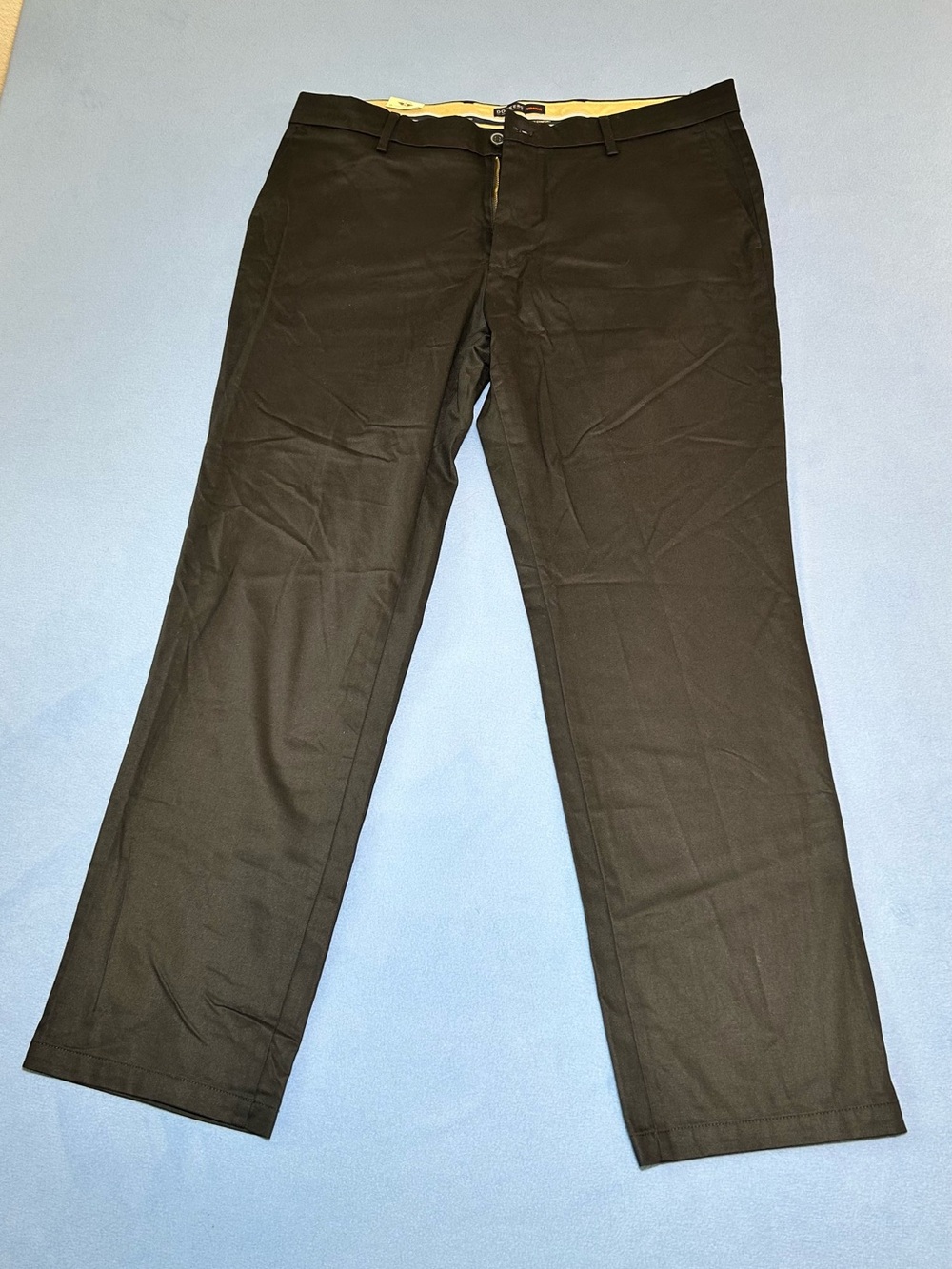 Dockers Men's Signature Khaki Straight Fit Black